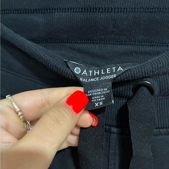 Athleta Women's Balance Joggers Size XS - Picture 3 of 5